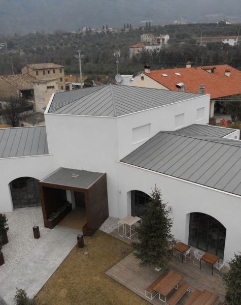 Coperture in aggraffato